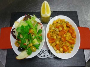 Veganes Curry-Gemüse Couscous 